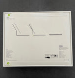 ✔️ Apple iPad Magic Keyboard Case für das 13'' iPad Pro (M4) für angenehmes Tippen, integriertes Trackpad, Reihe mit Funktionstasten, Deutsch - Schwarz