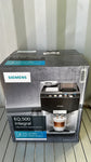 Siemens Kaffeevollautomat EQ.500 integral TQ507D02, viele Kaffeespezialitäten, Milchaufschäumer, integr. Milchbehälter, Keramikmahlwerk, Heißwasserfunktion, automat. Dampfreinigung, 1500 W, edelstahl NEU & OVP  ✔️