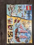 LEGO 70413 - Pirates Großes Piratenschiff -Verpackung Lagerspuren