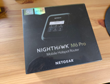 ✔️ NETGEAR Nighthawk M6 Pro 5G WiFi 6E Mobiler Hotspot-Router (MR6450) – ultraschneller WLAN-Hotspot-Router, bis zu 6 GBit/s, entsperrt, bis zu 32 Geräten, sicheres Internet, egal wo Sie Sich befinden
