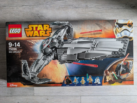 ✔️ LEGO Star Wars 75096 - Sith Infiltrator